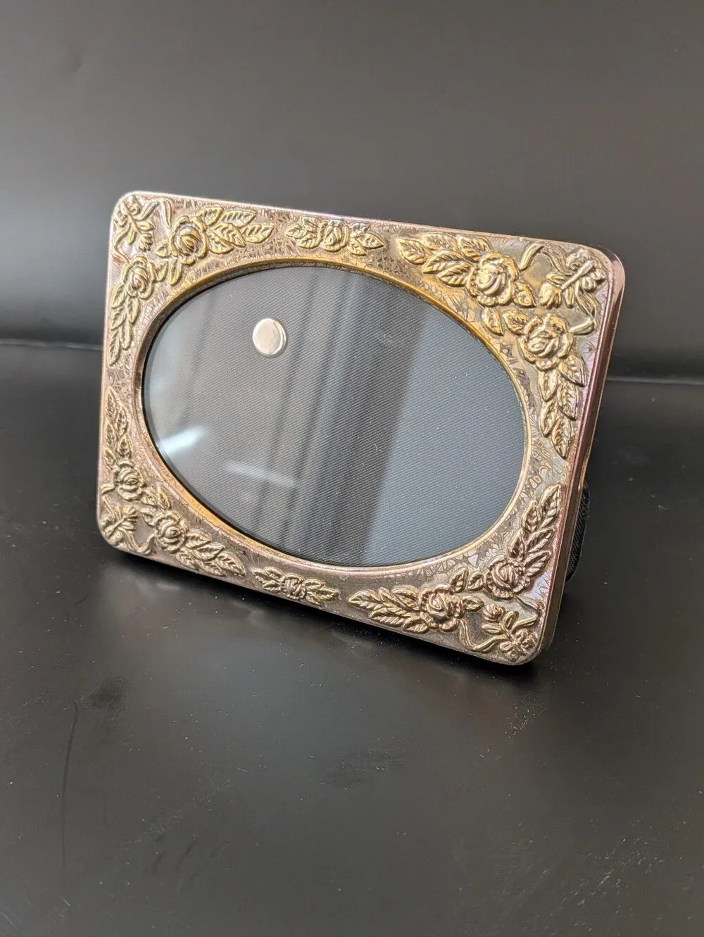 Victorian Ornate Silver Plated Small Oval Embossed Floral Rose Picture Frame 3x4